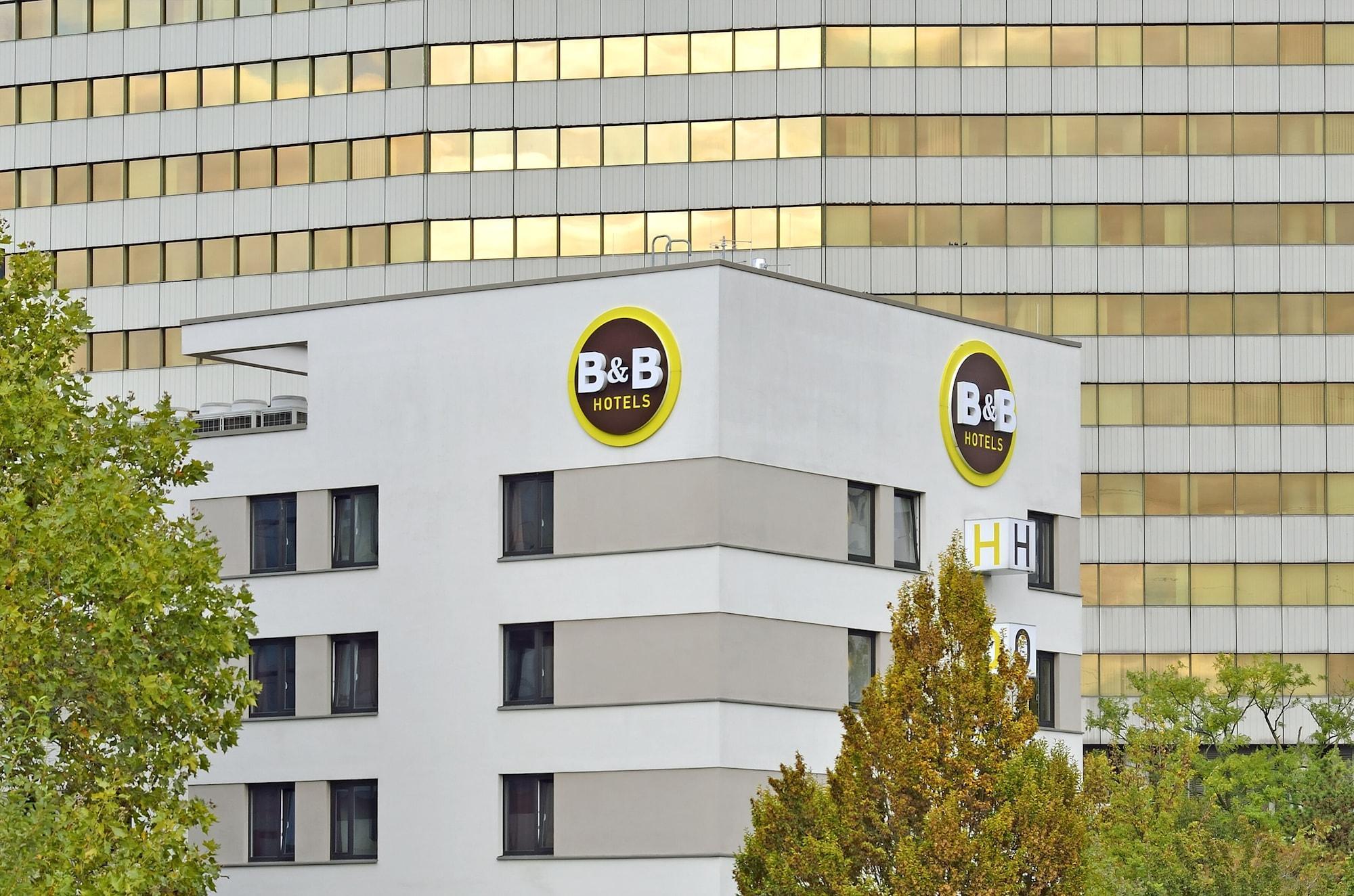 B&B Hotel Frankfurt-West Francoforte sul Meno Esterno foto